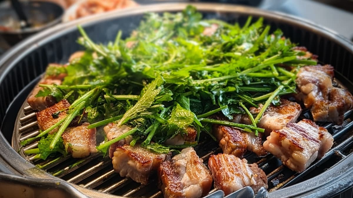 쑥갓 삼겹살 쑥갓 삼겹살