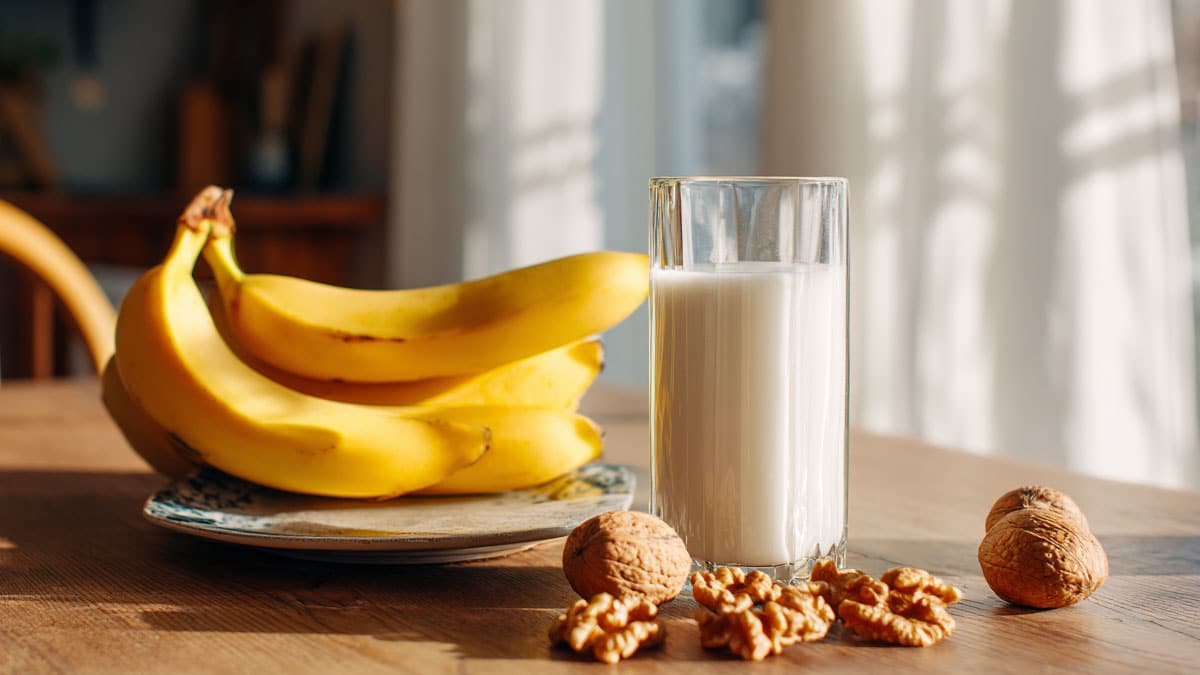 밤마다 뒤척인다면 ‘이 조합’ 꼭 알아두세요…잠드는 시간 절반으로 줄여준다는 숙면 비법
