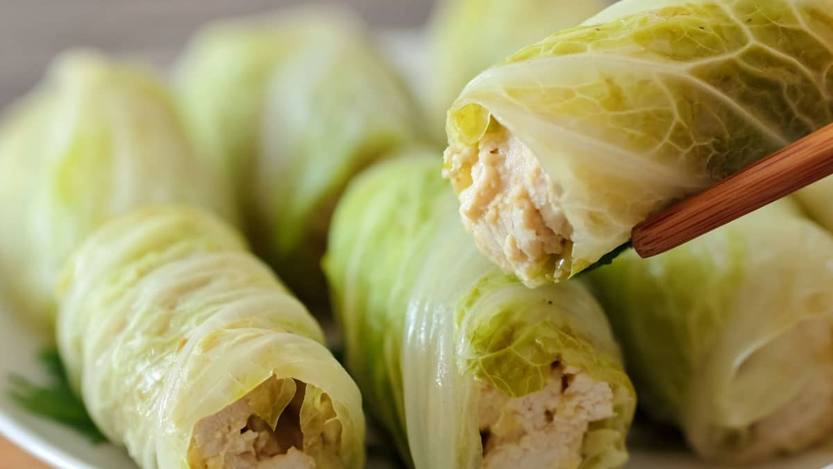 “삶지 말고 ‘이렇게’만 해보세요” 양배추 맛과 영양 2배로 살리는 조리법