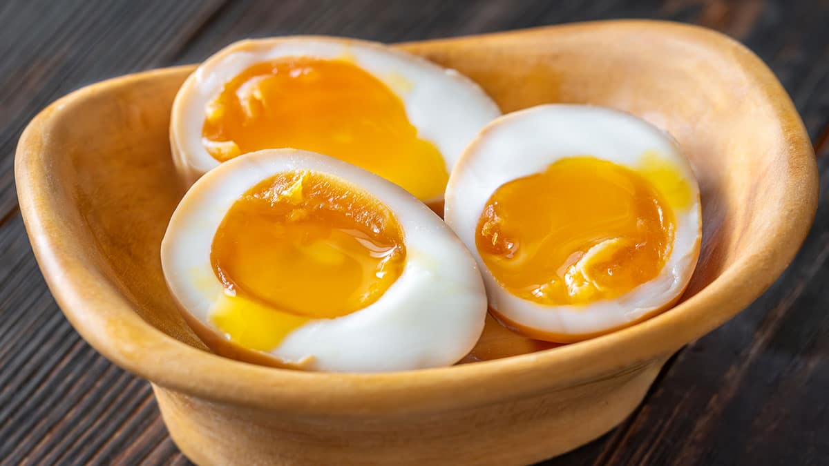 반숙 달걀 반숙 달걀