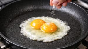 계란후라이 소금