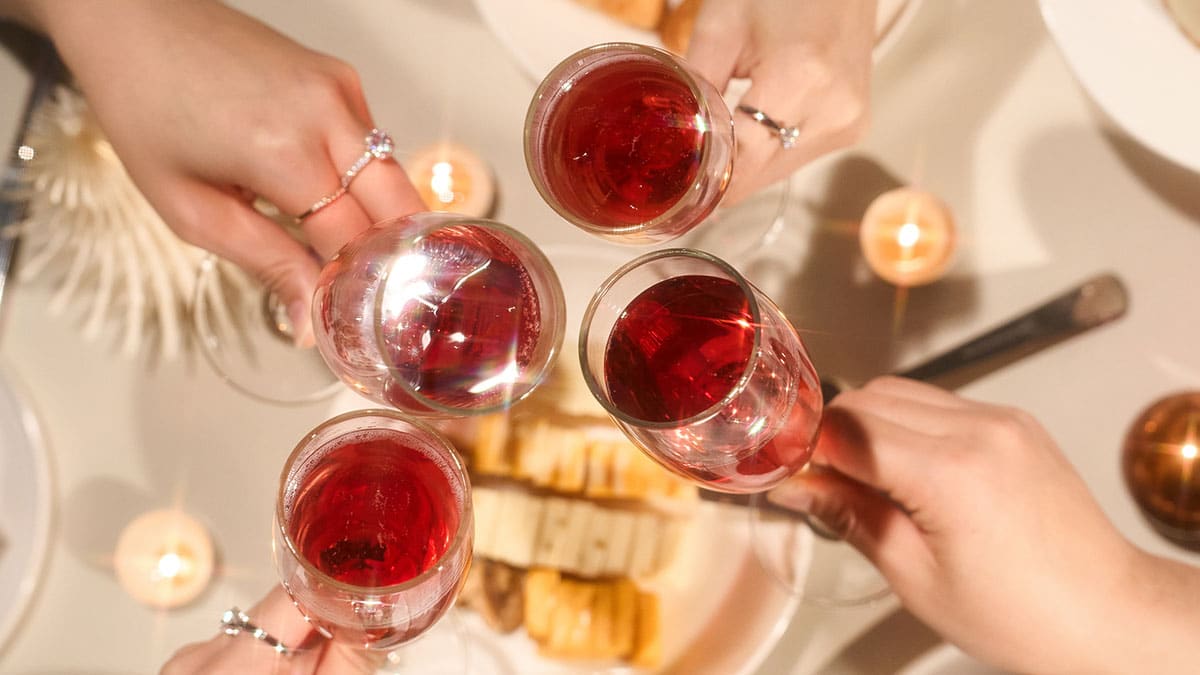 송년회 다음날 ‘이 음식’ 먹어보세요…숙취 해소제보다 간 회복 2배 빨라집니다