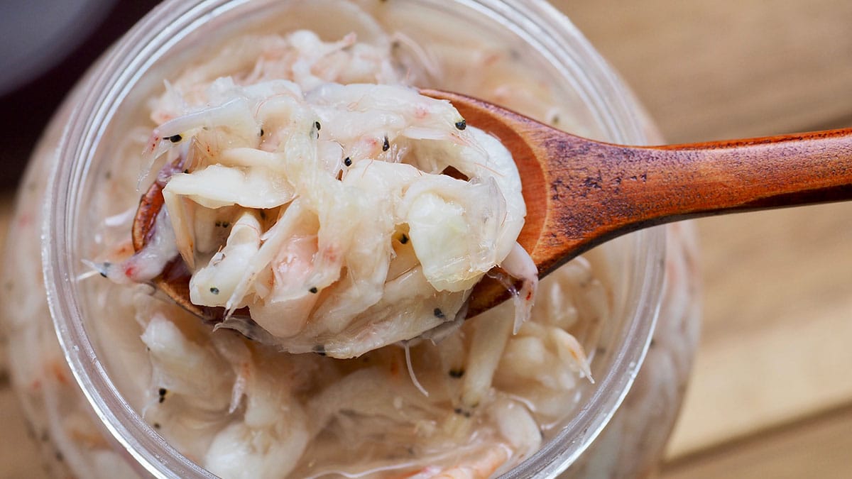 김장하고 남은 ‘새우젓’ 버리지마세요…전자레인지 3분이면 밥도둑으로 변신합니다