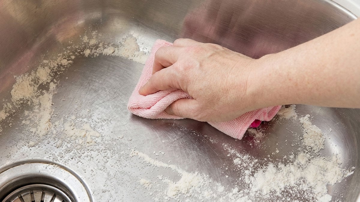 싱크대 밀가루