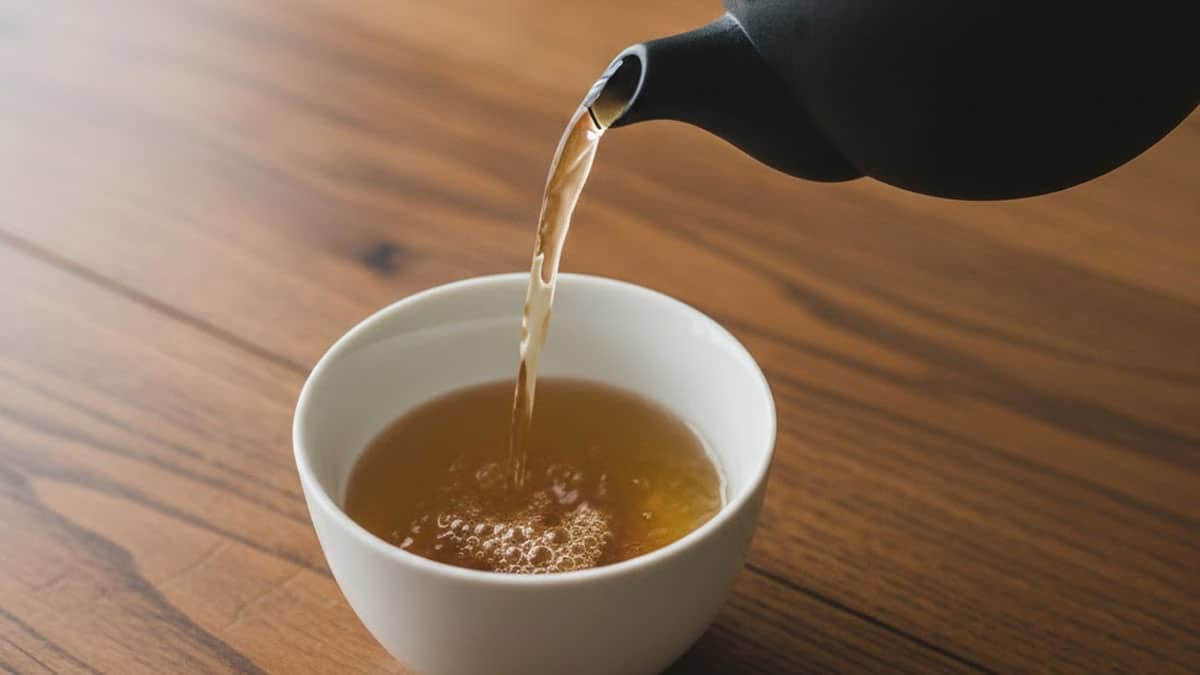 불면증 걱정 없어요…커피·녹차 못 마시던 카페인 민감자들이 찾는다는 ‘볶은 차’