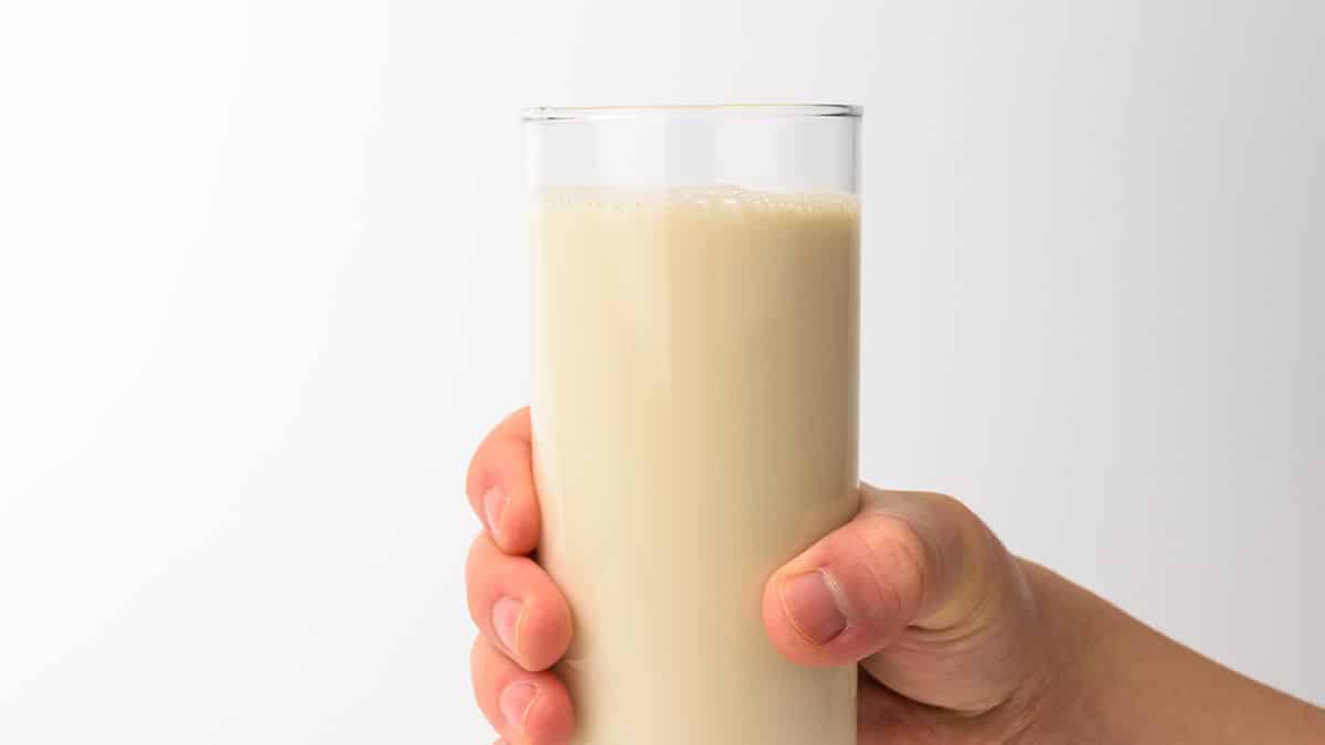 50대 넘었다면 운동 후 ‘이 음료’ 꼭 챙기세요…근력·골밀도 동시에 잡습니다