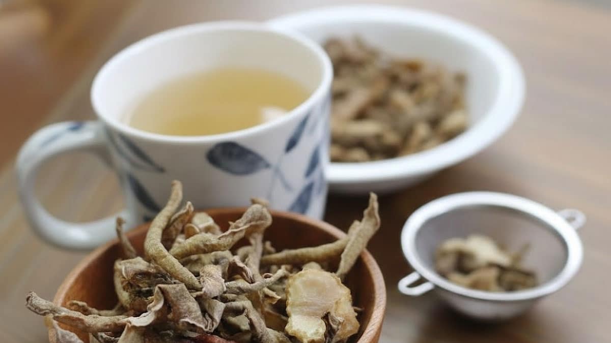 감자껍질 차 감자껍질 차