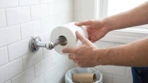 화장실 휴지 거는 방향