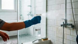 욕실 물때 제거 방법