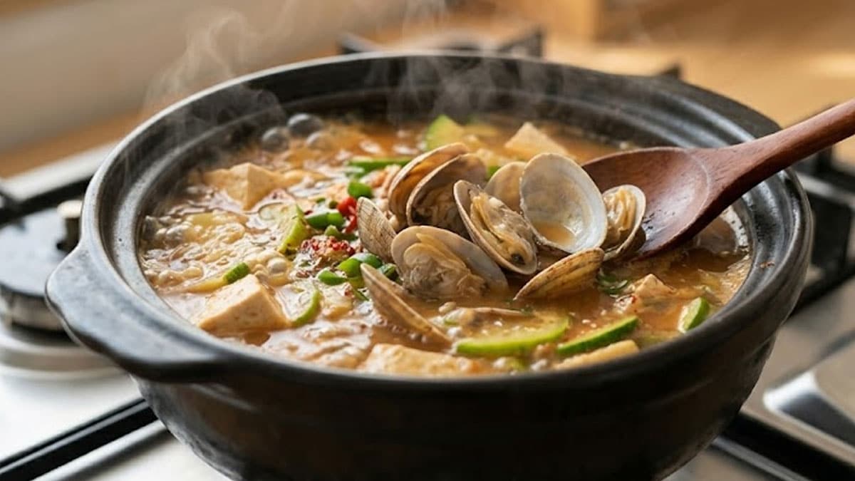 바지락 된장찌개 오래 끓이지 말고 ‘여기서’ 멈춰보세요…처음 먹어보고 다들 놀랍니다