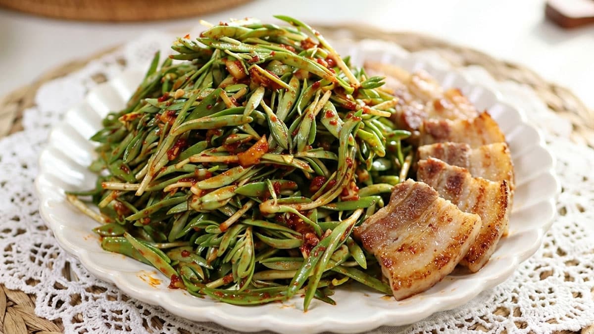 돌나물 무침 삼겹살 돌나물 무침 삼겹살